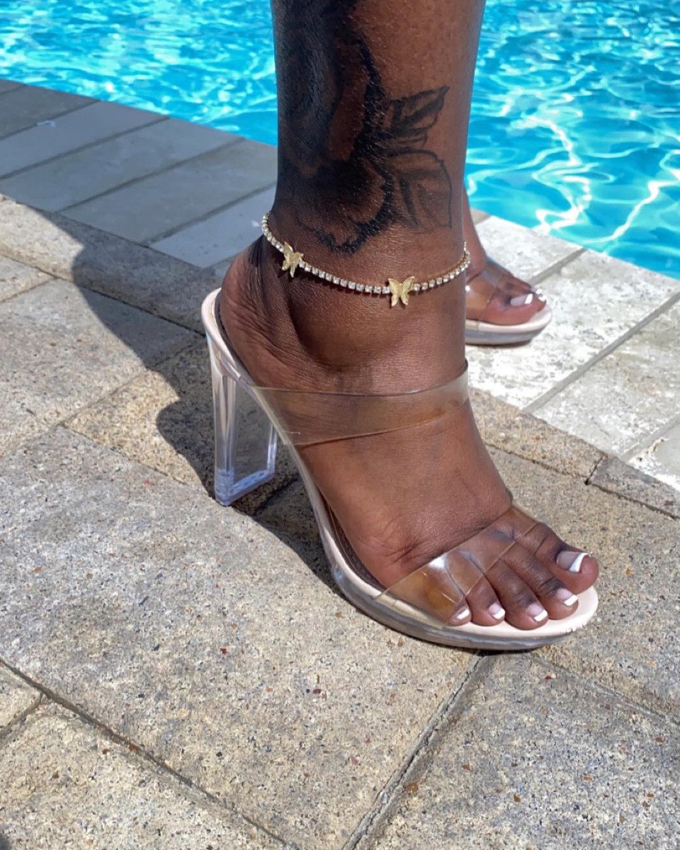 charms_jk's tweet photo. Let Peace find us in ever aspect. 🦋🦋Triple Butterfly respect freedom of mind . 
 
MAY Mental Awareness Month 🫧Encourage regular check up on those who are important in your life. 
#MentalHealthAwarenessMonth #Wisdom #MentalHealthMatters #anklet https://t.co/iTY43x0Yhj
