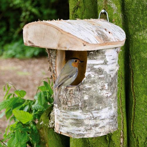 KadirShahani's tweet photo. Garden birds find it harder every year to find natural nesting sites, so adding artificial boxes to your garden will benefit those species who are struggling to find suitable sites to breed and find young! #BirchLog #nesting #nestbox #NationalGardeningWeek https://t.co/Z1fkxLR6si