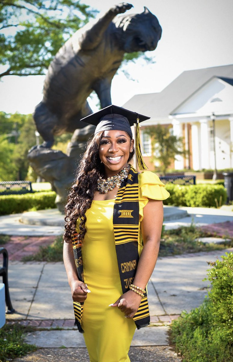 amahjahV__'s tweet photo. 1 Peter 4:10 “Each of you should use whatever gift you have received to serve others, as faithful stewards of God’s Grace in its various forms.”🙏🏽

I did my best and God did the rest. Thank you Grambling. 🤍💛🖤 https://t.co/YXTVp73a5x