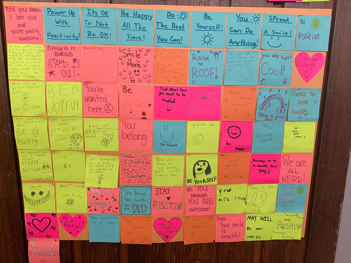wps_wildcats's tweet photo. Waterford 's Grade 6, 7 and 8's help promote Well-Being with Positive Post Its! Way to go Wildcats! #GEBeWell #mentalhealthmatters #spreadkindness @GEDSB https://t.co/5SCsCMprEi