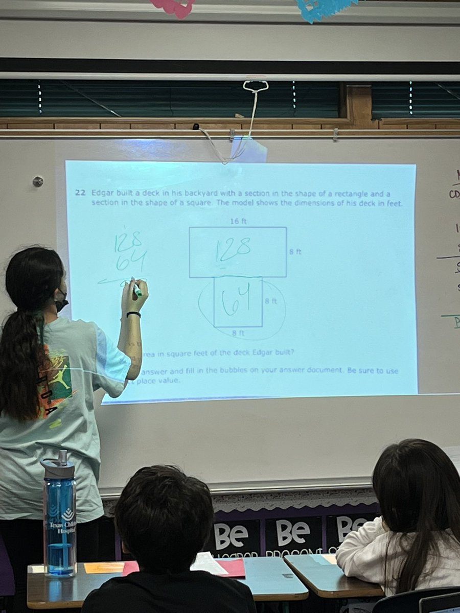 ashleyhann5th's tweet photo. When the student becomes the teacher, and the teacher becomes the student! Engagement & Confidence! #CNEReunited #ThisIsCNE https://t.co/FcqzXlJMIG