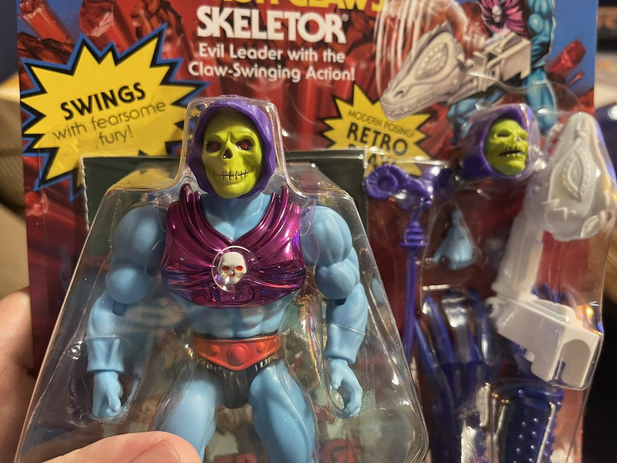 Kenzos_Creation's tweet photo. Skelly ready to hit the beach in his half shirt! Finally got the terror claws ready to crack open! @Mattel @MastersOfficial #terrorclaws #motuorigins https://t.co/JqDWNrk1An
