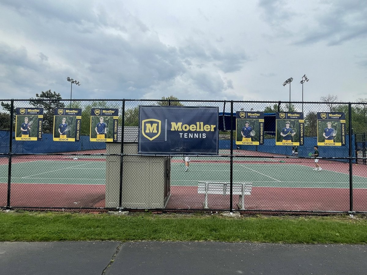 LetsGoBigMoe's tweet photo. Senior Day🔥🔥 #BeatSycamore https://t.co/lAvp44Q7CI