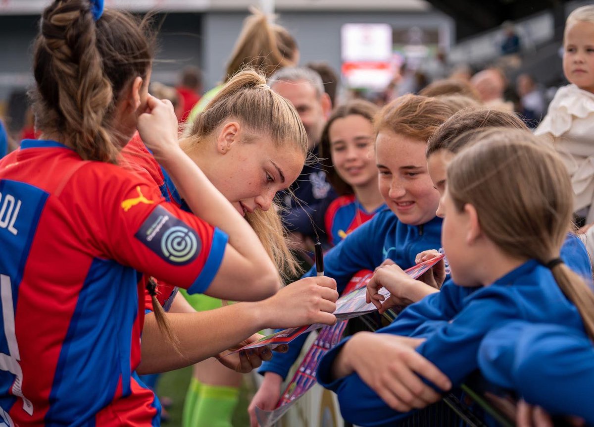 Inspiring the future generation 💫

#CPFC
