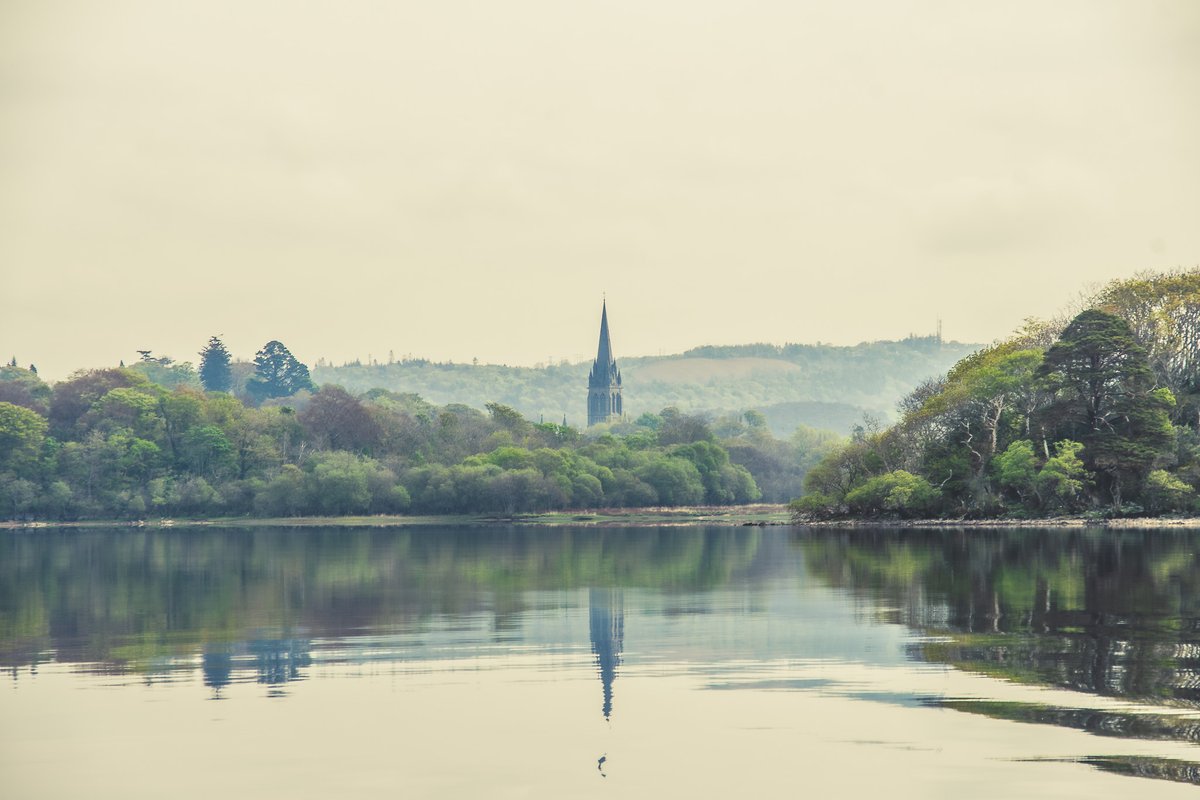 innisfallenisl's tweet photo. The spire of St. Mary Cathedral as seen from Innisfallen Island.

#InnisfallenIsland #StMarysCathedral #LoveKillarney #IrelandTravel #AmazingIreland #IrishExplorer #BestOfIreland #ExperienceKerry https://t.co/tt5g8mSqzj