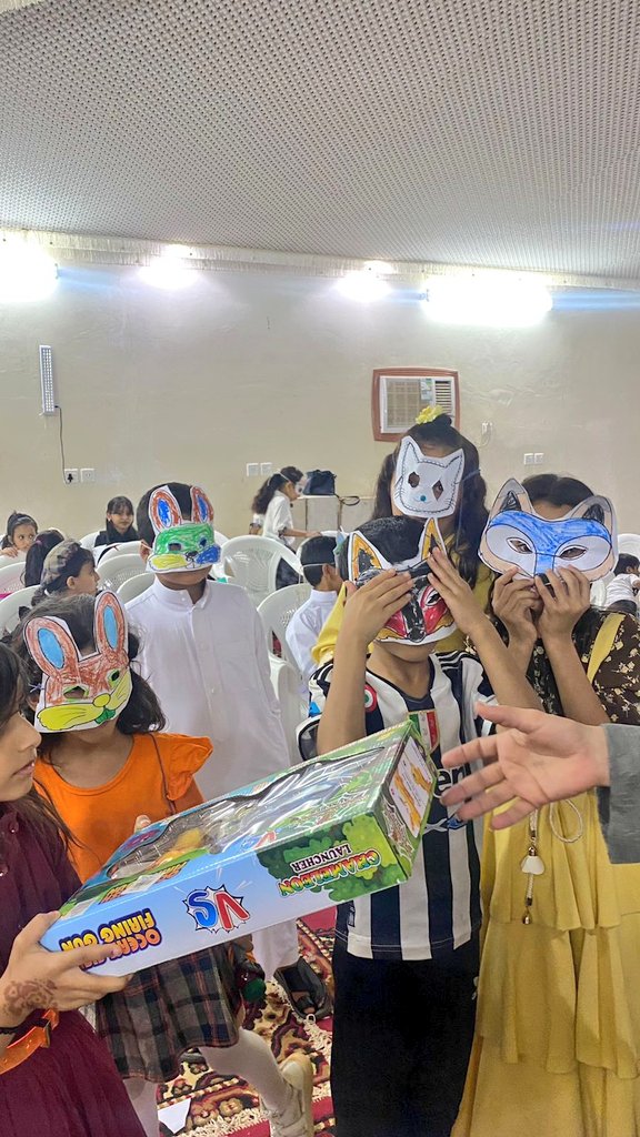 taalgmah2019's tweet photo. جانب من فعاليات برنامج المعايدة بالمركز المجتمعي بالفيض في قصر ليلة فرح ثالث أيام عيد الفطر المبارك1443 https://t.co/4myAszwS0r