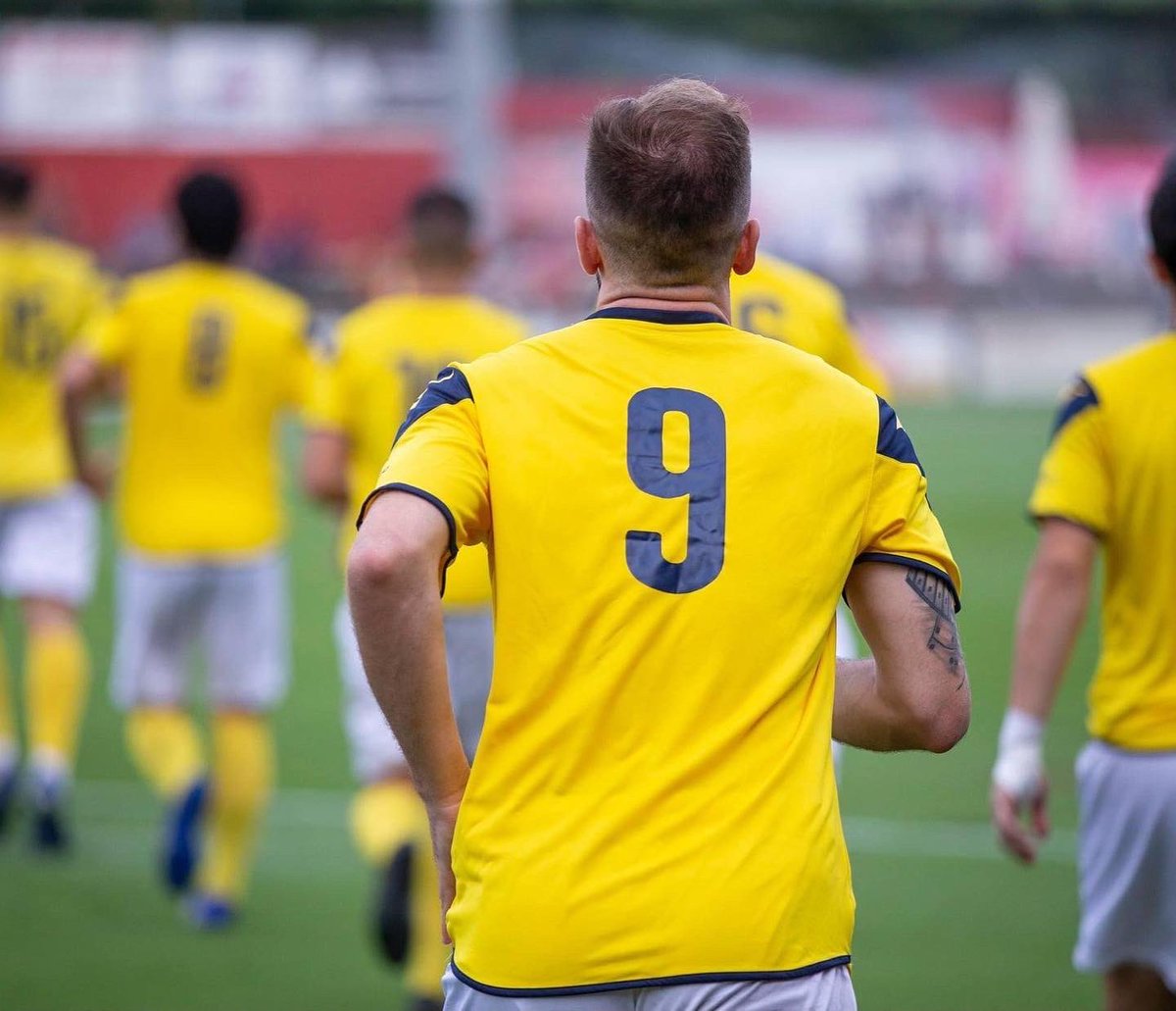Sergi Moreno (@sergimoreno21) on Twitter photo Gracias <a href="/uecastelldefels/">UE Castelldefels</a> acaba una temporada más y acaba una etapa.
Es hora de pensar en el futuro y decidir lo mejor.
También agradecer tanto a club, directivos, jugadores y cuerpo técnico este tiempo compartido.
Mucha suerte en un futuro a todos vosotros.
💛💙 Gracias <a href="/uecastelldefels/">UE Castelldefels</a> acaba una temporada más y acaba una etapa.
Es hora de pensar en el futuro y decidir lo mejor.
También agradecer tanto a club, directivos, jugadores y cuerpo técnico este tiempo compartido.
Mucha suerte en un futuro a todos vosotros.
💛💙