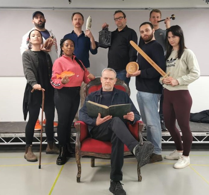 Meet the wonderfully comedic cast for Bleak Expectations!

Alicia McKenzie <a href="/AliciaMMckenzie/">Alicia Mckenzie</a>
Caitlin Scott <a href="/caitlin__scott/">Caitlin Scott</a> 
Colm Gleeson <a href="/colm_gleeson/">Colm Gleeson</a>
Dan Tetsell <a href="/tetsell/">Taya Etsell</a>
Dom Hodson <a href="/DomHodson/">Dom Hodson</a> 
JJ Henry <a href="/jj_henry/">J.J. Henry</a>
Nicholas Murchie
Rose Basista <a href="/BasistaRose/">Rose Basista</a>
Simon Kane <a href="/slepkane/">Simon Kane</a>