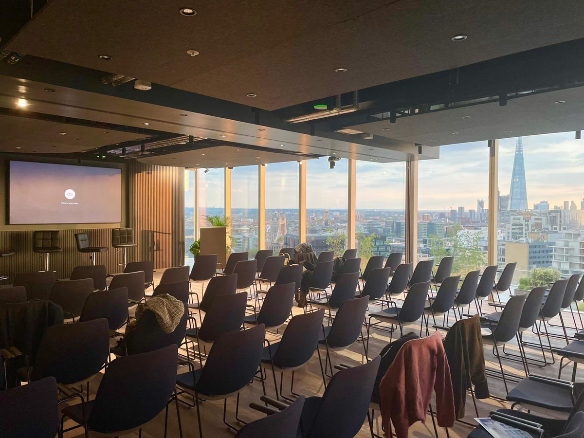WeAreFieldHouse's tweet photo. @Lily_Wiggins and @munford_ellie went along to this evening’s @MeetFounders_co event at BT HQ this evening with speakers from @TargetGlobalVC @MMC_Ventures @OctopusVentures and Hambro Perks amongst others. Great conversation and even greater views! #startups #tech #meetfounders https://t.co/LEoOylgCml