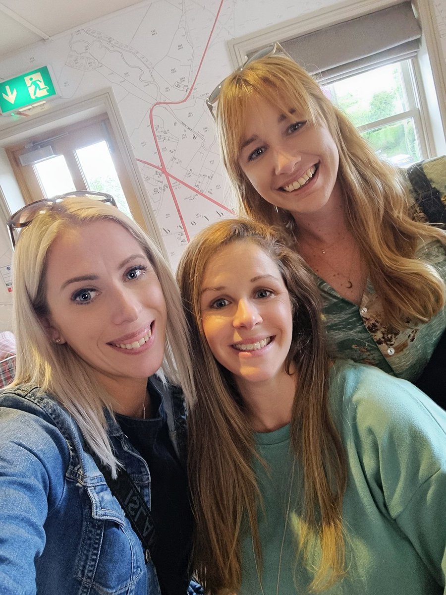 𝕃𝕠𝕦 ℝ𝕖𝕖𝕕 🤍 tweet media