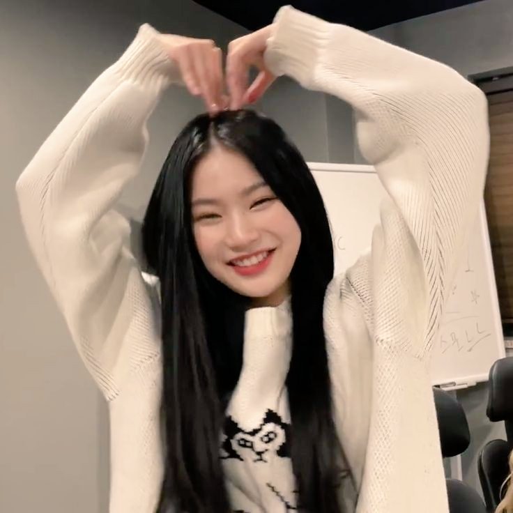ksjchae's tweet photo. 🫶🏻 https://t.co/c1s07LZvWm