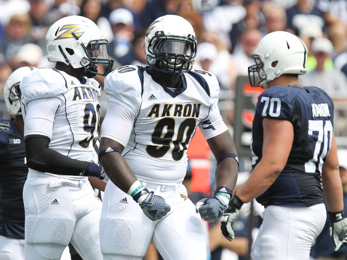 I'm blessed and excited to announce that I have received my first offer from the University of Akron! @BrotherRiceFB @Nrenna @CoachQuedenfeld @NLAPerform @EDGYTIM @AllenTrieu @PrepRedzoneIL @Rivals_Clint @BOOMfootball