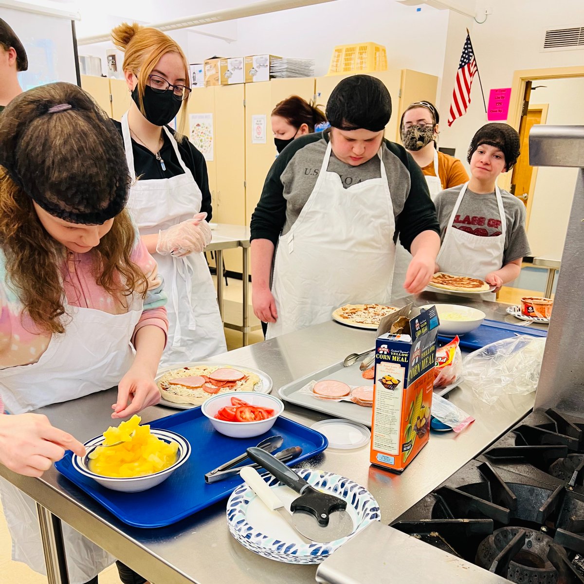 Lebanon Community School District tweet media