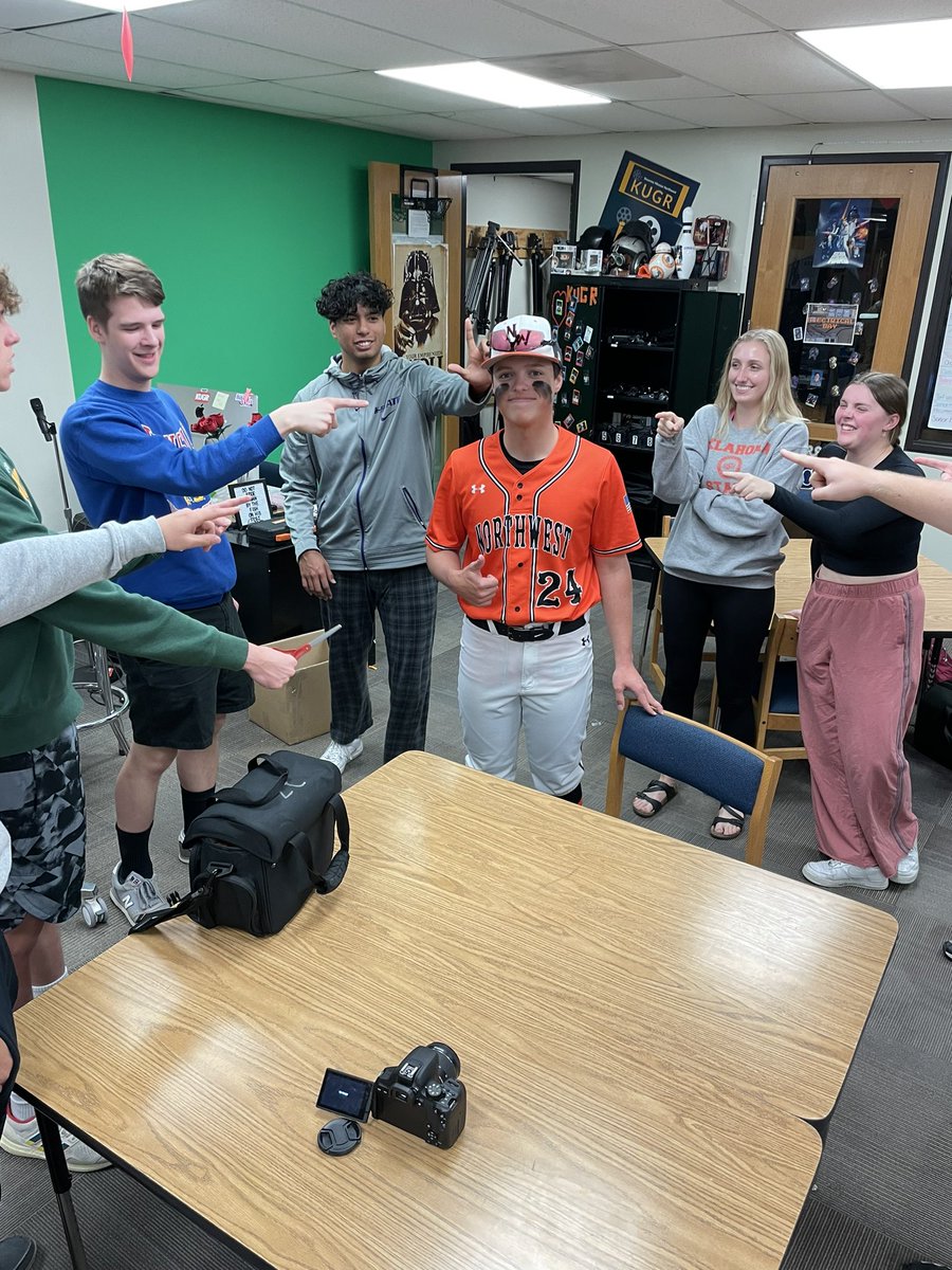 dentinyourhead's tweet photo. @SmnwBaseball @Tylergundy9 @RileyWineinger @SMNWAthletics KUGR loved it https://t.co/CcJH1UZhFd