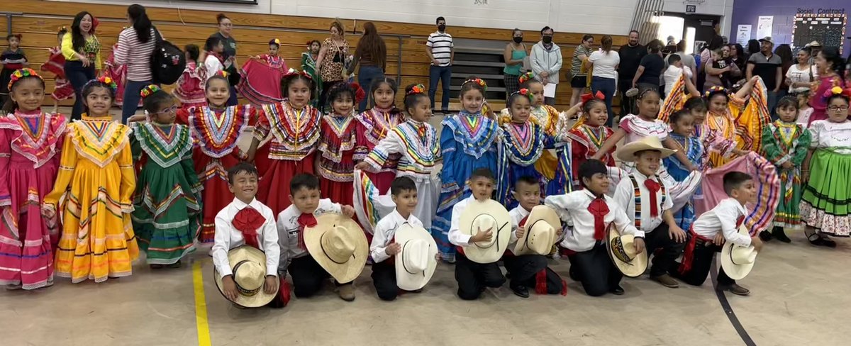 Jssicalazo2's tweet photo. We all worked so hard for today and they did great! Feliz 5 de Mayo @ZundyElementary @gretamariadame #lovemyjob #iamwfisd https://t.co/rCQNLc35xg