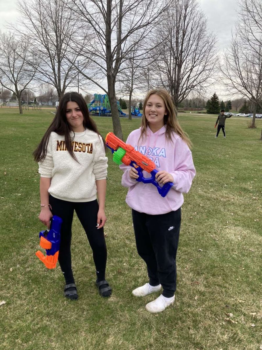 AbbyMarquart22's tweet photo. Abby from bullseye busters kills karsyn from y&amp;r darters @AnokaWar https://t.co/2zvy3ZsXkv