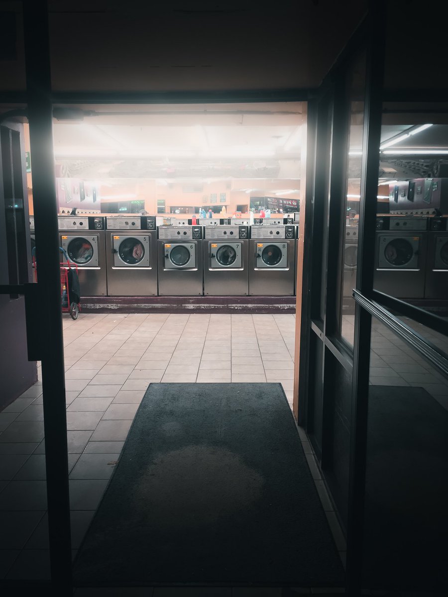 CKriegsheim's tweet photo. Things I have seen. 
#photography #streetphotography #photographer #photooftheday #PHOTOS https://t.co/kSmLw9WaYr