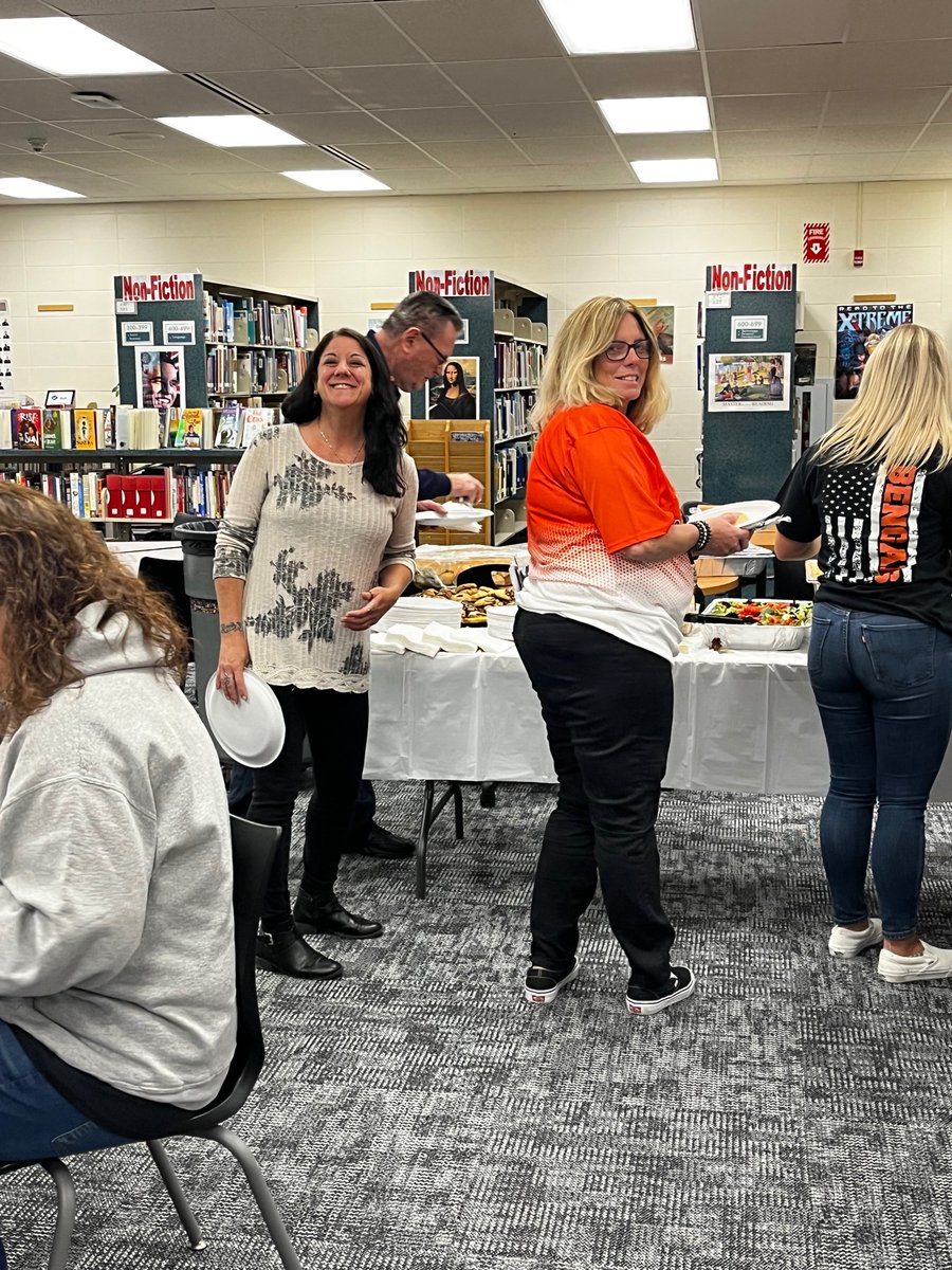 Thank you to the wonderful ROBMS PTA for the absolutely delicious lunch spread for Teacher Appreciation Day! #ROBMS2022