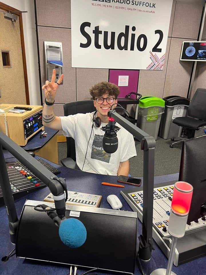 Peter Cook tweet media