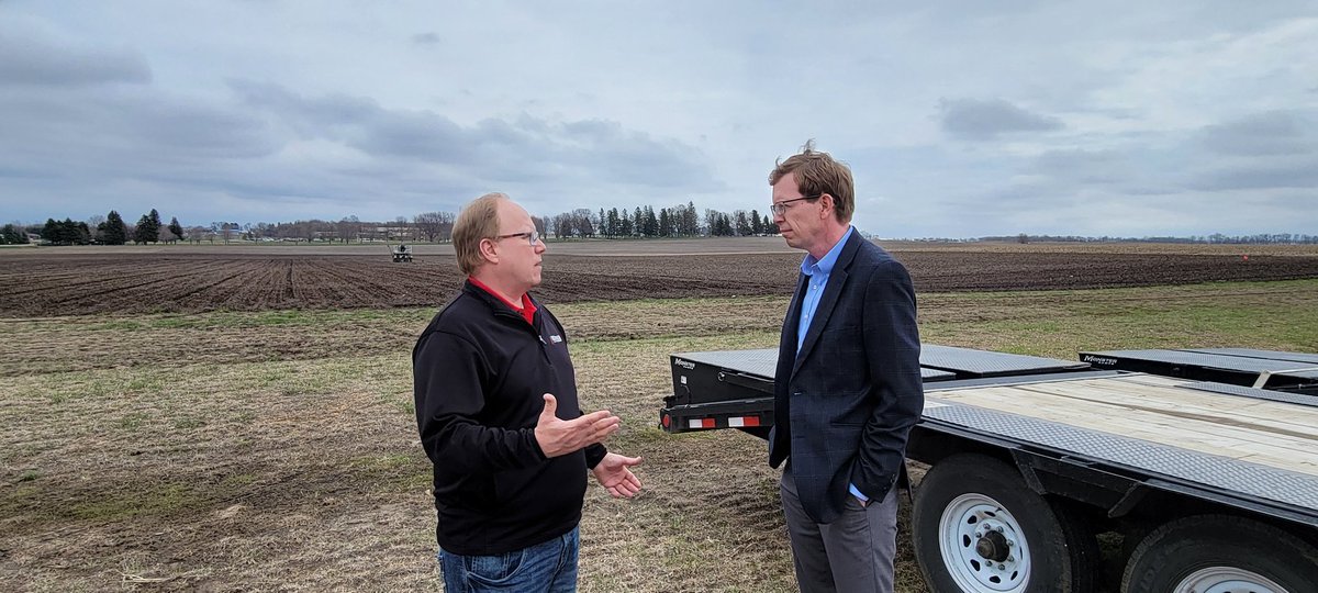 mustangschultz's tweet photo. It was a great day to show Representative Dusty Johnson around the Mustang Seed facilities today.  The Mustang Hybrid research plots were going in the ground as we discussed staffing challenges and the 2023 Farm Bill!  Thank you for your dedication to South Dakota! https://t.co/13bCdHKoj7