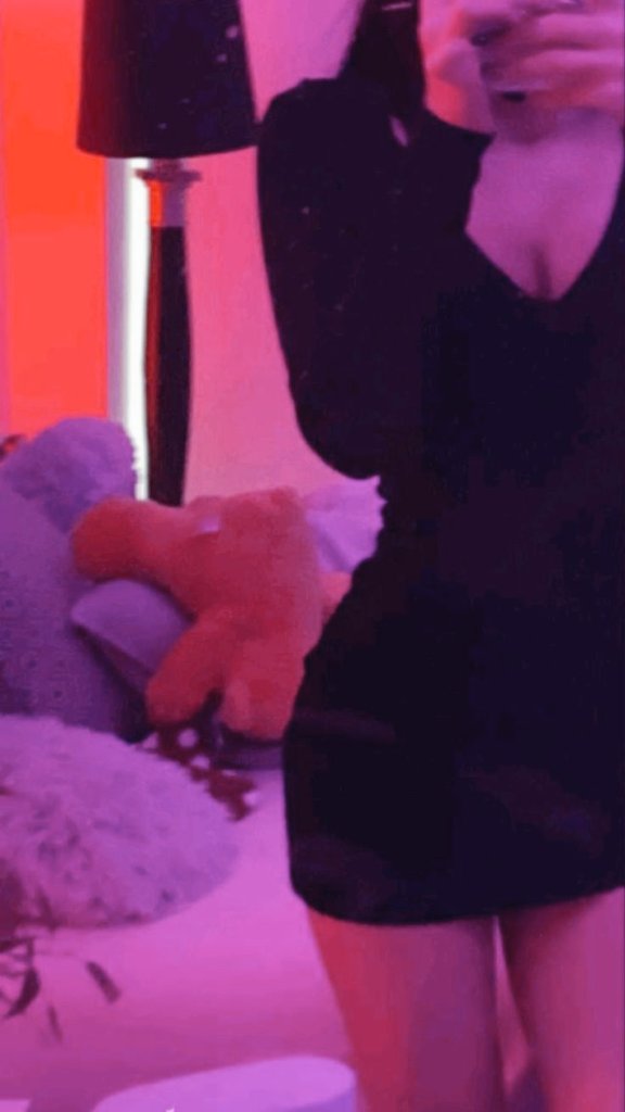 Melisashowskype's tweet photo. "Sexi Show'da sizleri bekliyor ve Skype whatsap show veriyoruz 💯🎉 https://t.co/m0TuG0AQZo https://t.co/ny70yK7ERp