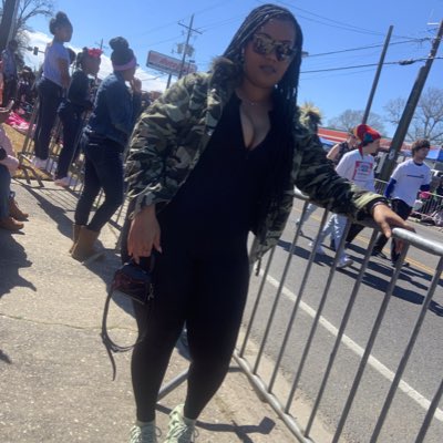 Jaswittheass's tweet photo. #NewProfilePic https://t.co/3lMBlq6e01