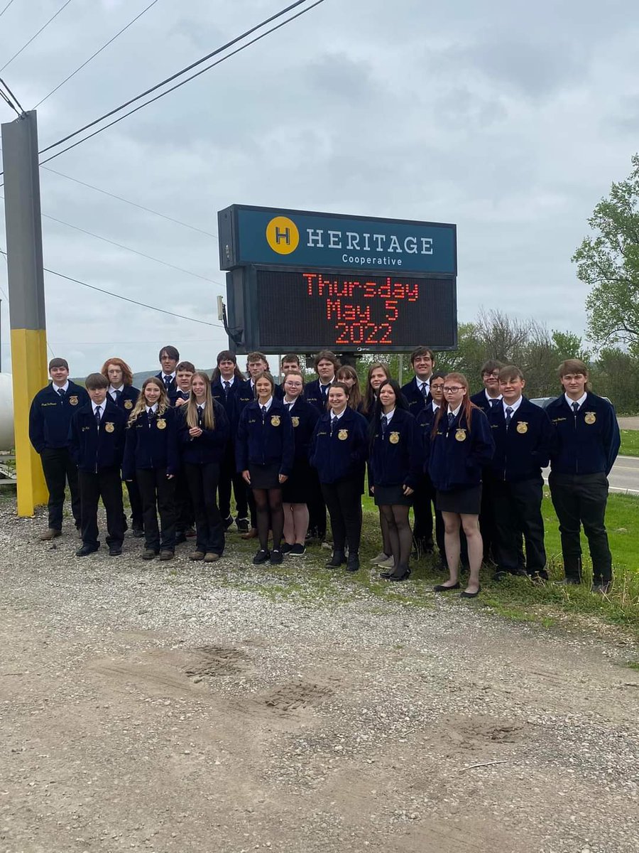 Morgan_FFA's tweet photo. Hanby Farms tour first and now we are getting ready for the start of session 1! https://t.co/PNuDWT2oVH