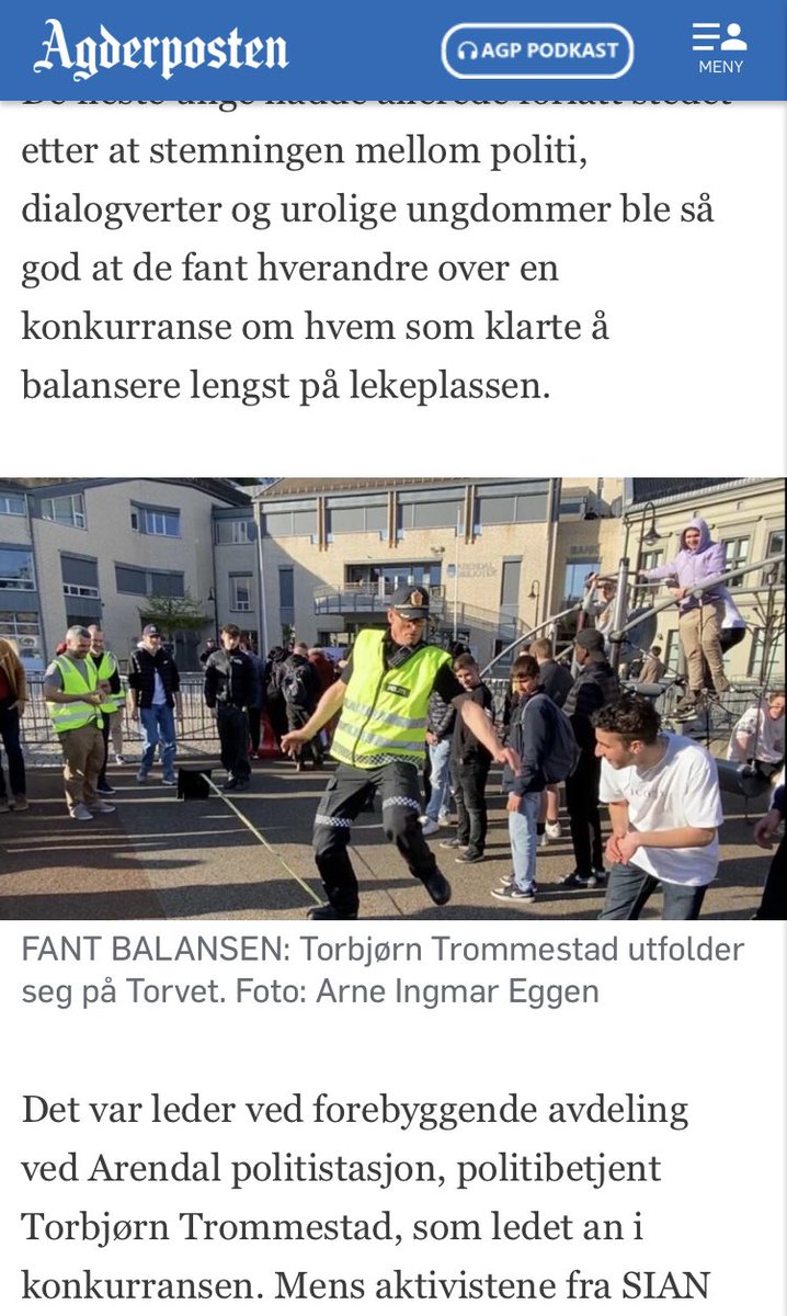 elinestien's tweet photo. Slik endte SIAN-demonstrasjonen i Arendal. Kudos til @politiagder 🤗 #minby https://t.co/W1GfRLeXHb