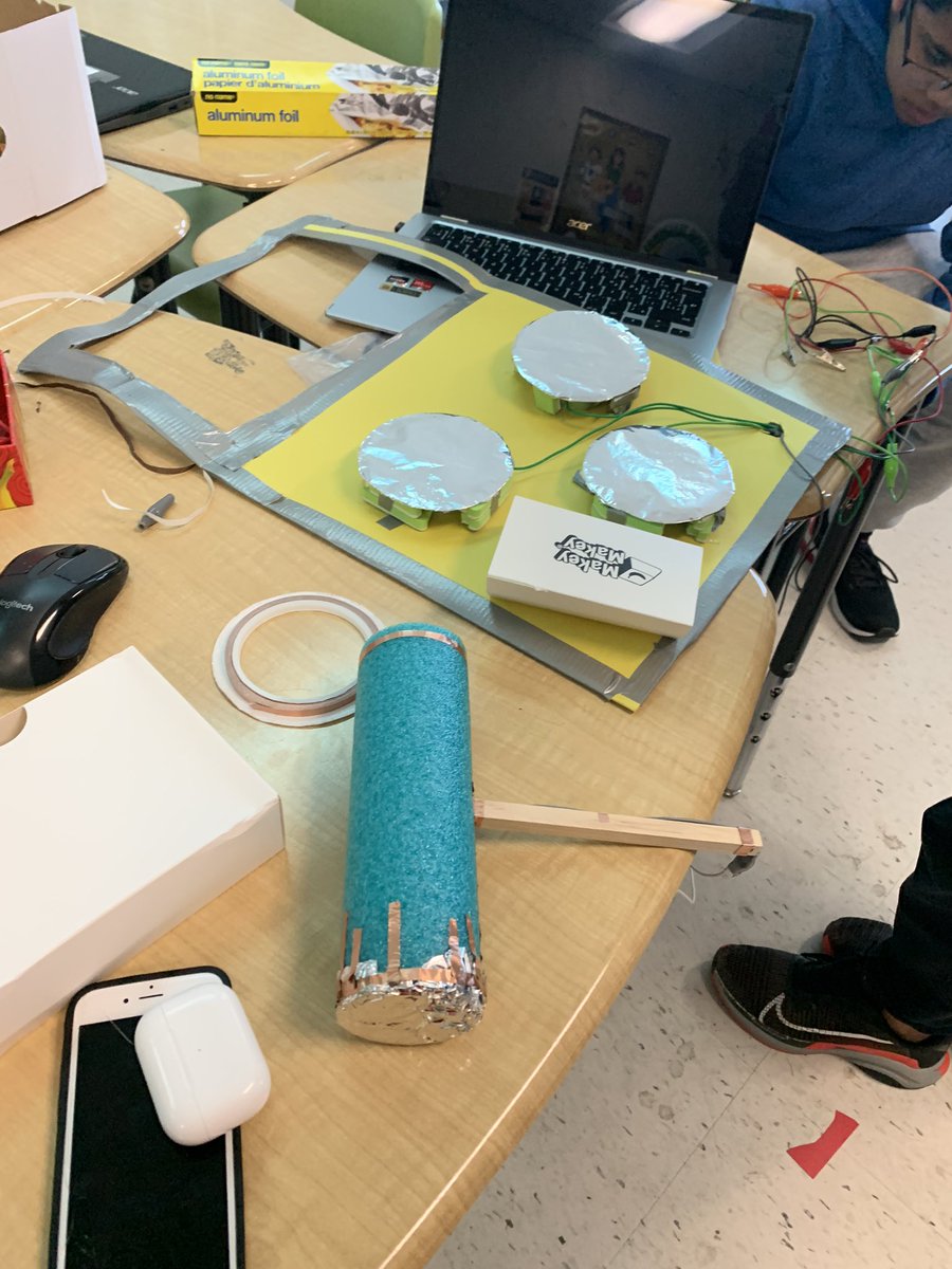rolat's tweet photo. @StFXOCSB Innovation club for Ss by Ss #creativity #designthinking #games2play soon to be share with the 7&8 #community #ocsbBeCreative #ocsbBeCommunity https://t.co/qJB8rNV01m