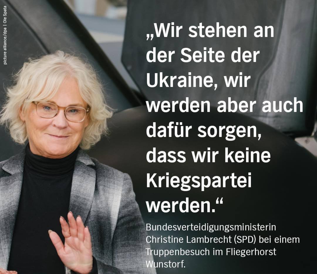 Was ist DAS👇❓
Wenn einer Jemanden umbringen will aber KEIN Messer oder Revolver oder Was auch immer dabei hat und mich danach fragt, ich Ihm Messer oder.... Gebe dann habe ich zu Ermordung beigetragen.
Also im KLARTEXT;
Ukraine oder Egal Wem Waffen Senden>
Ist MITMACHEN.