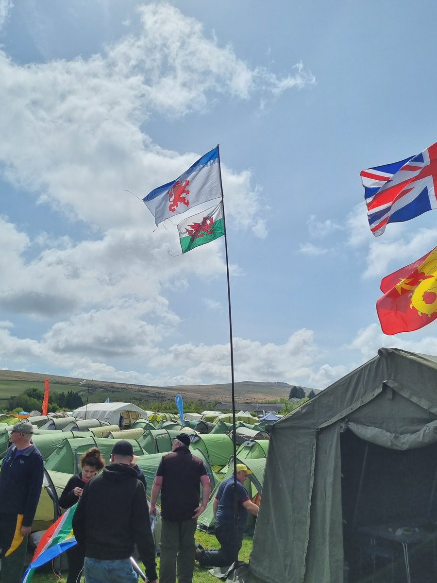 MrRiceCCC's tweet photo. @CullomptonCC Ten Tors base camp is set up and ready for the arrival of our teams tomorrow. It wouldn't be complete without a few flags

#tentors https://t.co/vyQVfgsF47