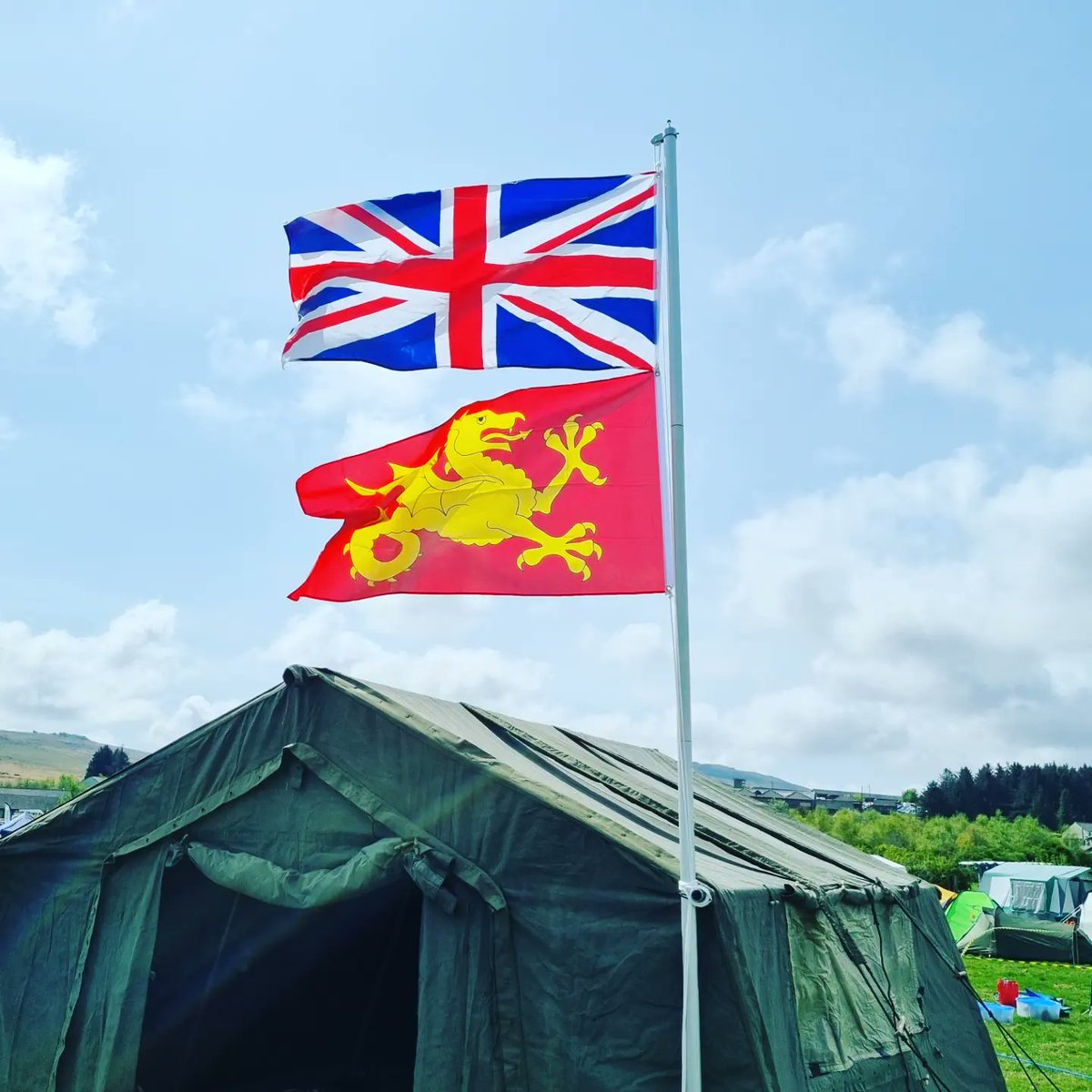 MrRiceCCC's tweet photo. @CullomptonCC Ten Tors base camp is set up and ready for the arrival of our teams tomorrow. It wouldn't be complete without a few flags

#tentors https://t.co/vyQVfgsF47