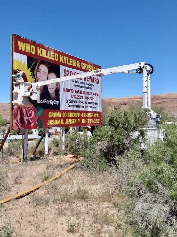 Tiffany34006057's tweet photo. #KylenSchulte #CrystalTurner #CrystalBeck #Moabmurders case remains unsolved from August 2021! #Jeeplife #rvworld #camping #offroading #mountainbiking #Travel #Hiking #CincodeMayo #Utah #Hunting https://t.co/AlhG6YiaBf