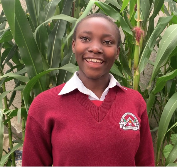 eachchild's tweet photo. Celebrating Scholarship - https://t.co/QUrsWLW44u applauds one of our scholarship students! https://t.co/6zmQHa4fzG