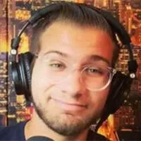 InsideRadio's tweet photo. #PeopleMoves - Jon Zaghloul Named Sports Director At WCKG Chicago https://t.co/QKeF167OJb https://t.co/XdVjCGD0iB