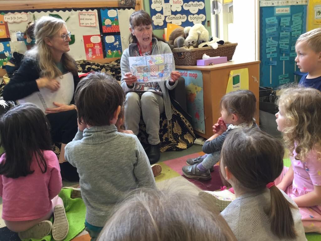 DorkingNursery's tweet photo. Always love a visit from our friends Katie and Sheila from @dorkinglibrary ! Thank you for coming to read with us! #dorkingnurseryschool #wearedorking #readingforlife #dorkinglibrary https://t.co/eAvWxaY4D0
