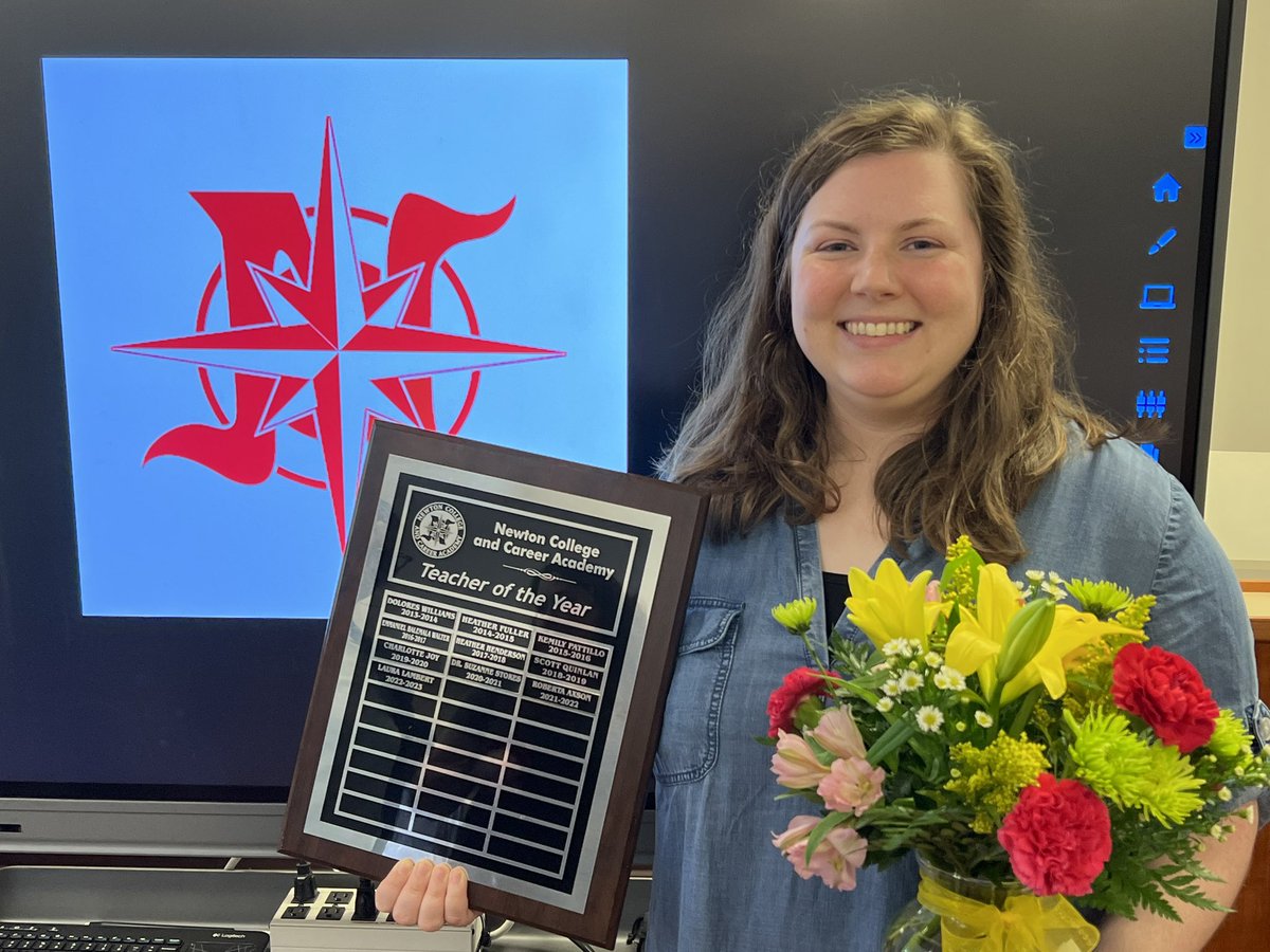 NCCA_Covington's tweet image. Congratulations to our 2022-23 Trainer of the Year, Laura Lambert!  We appreciate what you have brought to NCCA, STEM Institute, HOSA, and the Biotech program!  #myncca #ncssbethebest