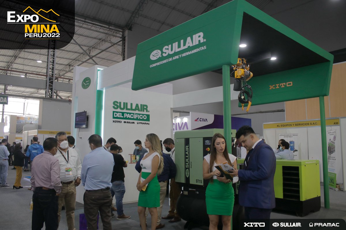 SullairPeru's tweet photo. Les presentamos al equipo de Sullair Del Pacífico que estuvo presente en Expomina. Ellos siempre están dispuestos a atenderlos y brindarles el mejor servicio. 😎

#SullairDelPacifico #Sullair #Pramac #Kito  #Feria #ExpoMina2022 #Mineria https://t.co/XGa7MwHO4J