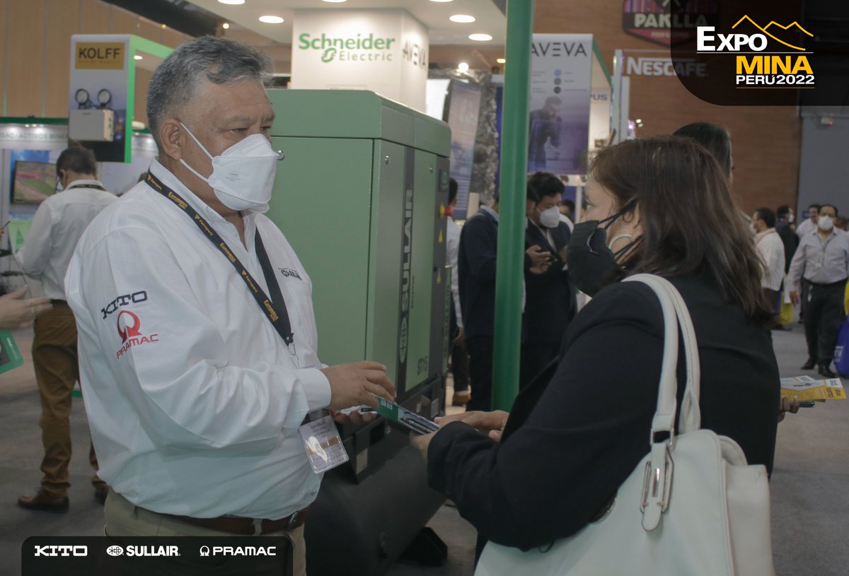 SullairPeru's tweet photo. Les presentamos al equipo de Sullair Del Pacífico que estuvo presente en Expomina. Ellos siempre están dispuestos a atenderlos y brindarles el mejor servicio. 😎

#SullairDelPacifico #Sullair #Pramac #Kito  #Feria #ExpoMina2022 #Mineria https://t.co/XGa7MwHO4J