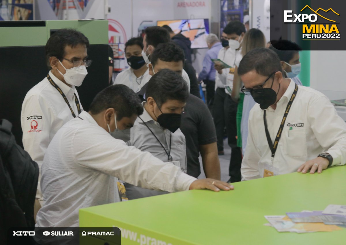 SullairPeru's tweet photo. Les presentamos al equipo de Sullair Del Pacífico que estuvo presente en Expomina. Ellos siempre están dispuestos a atenderlos y brindarles el mejor servicio. 😎

#SullairDelPacifico #Sullair #Pramac #Kito  #Feria #ExpoMina2022 #Mineria https://t.co/XGa7MwHO4J