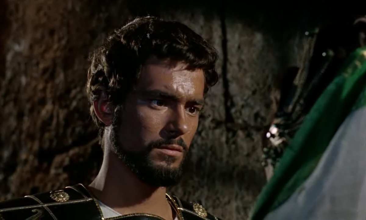 Y aquí no hay pruebas que valgan. No les da el Vellocino y punto. A la mazmorra todos. Pero Medea, e...