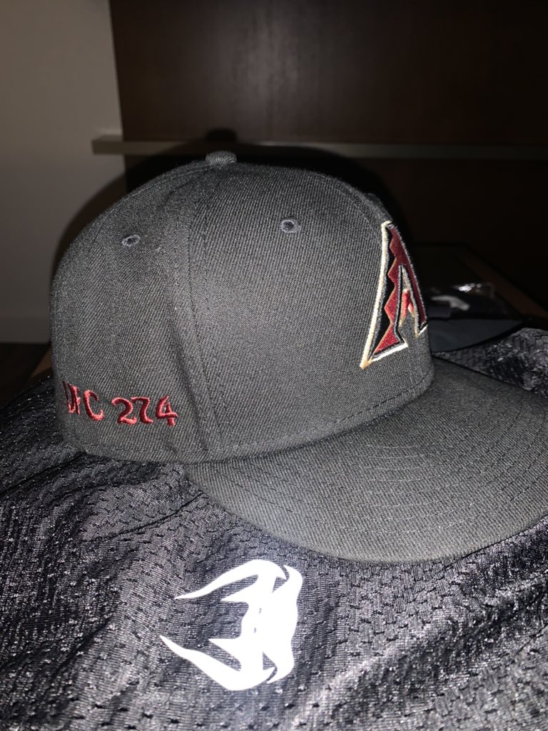 IYKYK.   <a href="/JoeLauzon/">Joe Lauzon</a> <a href="/Jon_Anik/">Jon Anik</a> <a href="/ufc/">UFC</a>