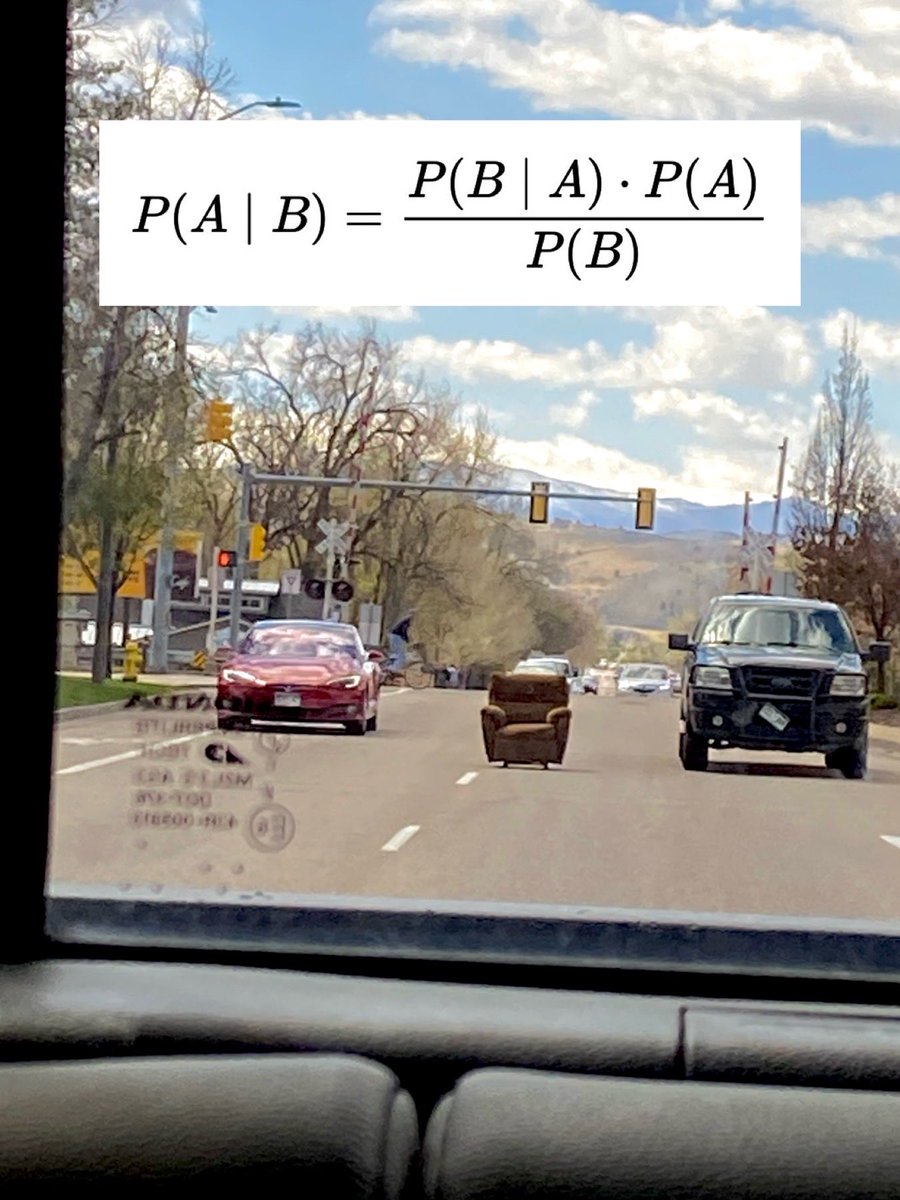 ProfJayHam's tweet photo. Was driving today and had to swerve around this, made me start a Bayes Calc in my head https://t.co/yNZX4Uodr9
