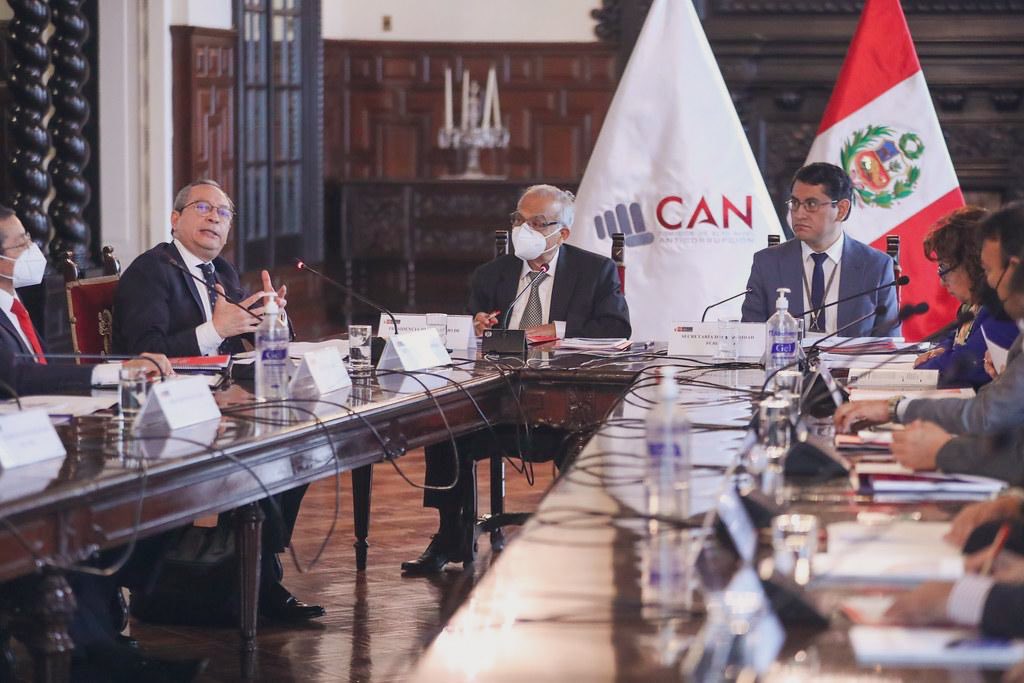 El presidente de la <a href="/JNJPeru/">Junta Nacional de Justicia</a>, José Ávila Herrera presidirá la Comisión de Alto Nivel Anticorrupción (CAN), para el periodo 2022-2024. Luego de ser designado por unanimidad en la 40º sesión.
🌐 Conoce más aquí ➡️ bit.ly/3FsvOHi