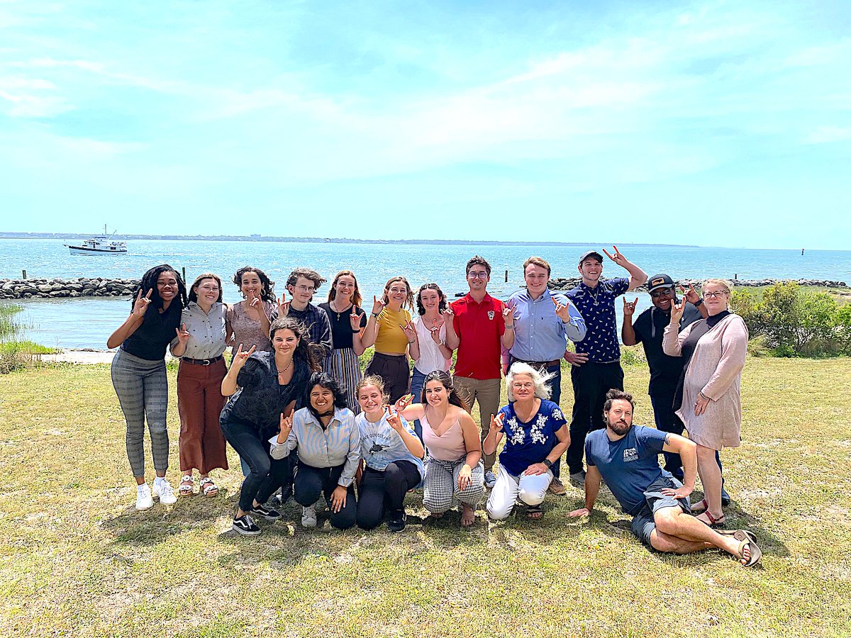 _CMAST's tweet photo. CMAST bids farewell to its 2022 class of Semester@CMAST students. Best of luck to these future scientists as they continue their education and research. At least 6 of the 15 students will stay through the summer to carry on with their research and conservation projects. https://t.co/l6fSjnmLrj
