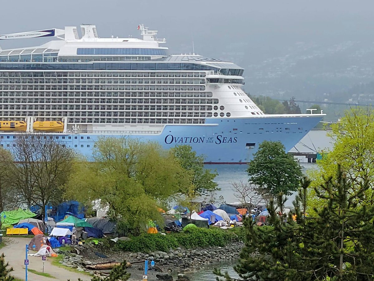 seanorr's tweet photo. Expropriate cruise ships for housing #vancouver https://t.co/FLEnkWktfS