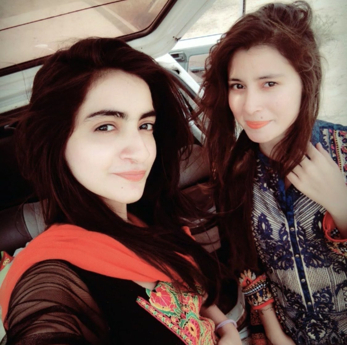 Couplesgoal5's tweet photo. Going somewhere with crime partner https://t.co/rmPCJw86R4