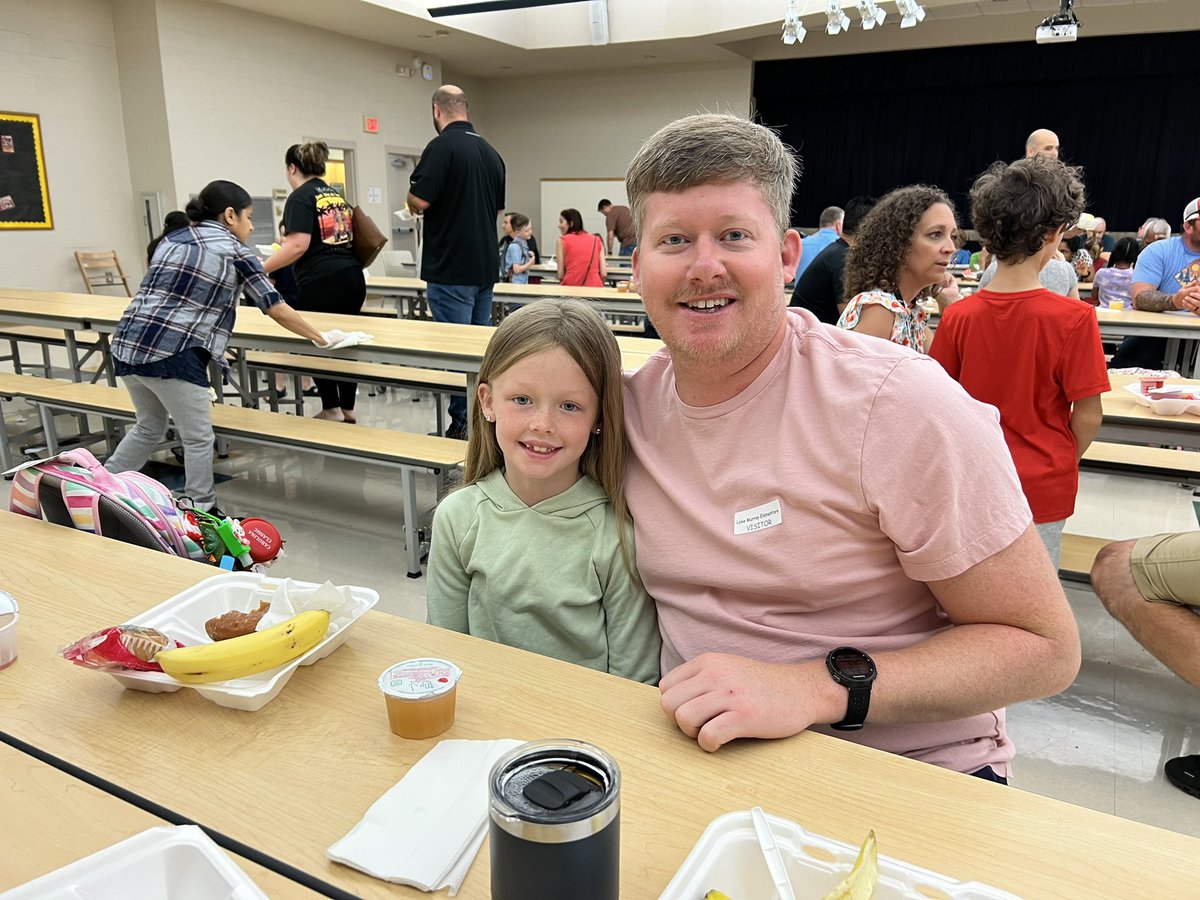 Leisa Clamp (@leisaclamp) on Twitter photo LMES was hopping beginning at 6:45am as we welcomed families in for Pastries with Parents! Our amazing cafeteria staff served over 500 meals this morning all with a SMILE! <a href="/MarinerMates/">Lake Murray Elementary</a> @jstanleyfl LMES was hopping beginning at 6:45am as we welcomed families in for Pastries with Parents! Our amazing cafeteria staff served over 500 meals this morning all with a SMILE! <a href="/MarinerMates/">Lake Murray Elementary</a> @jstanleyfl