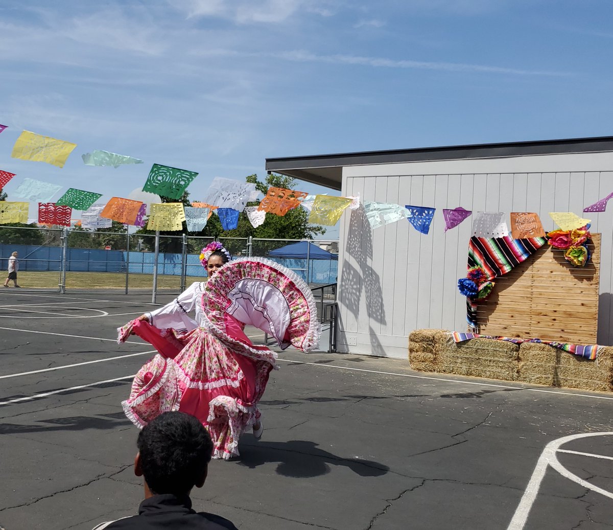 Special visit from Ms. Ramos from <a href="/MtVernonEagles/">Mt. Vernon Elementary School, BCSD</a> she showed different dance styles, taught students a traditional folklore dance, and entice a staff member to participate in a bull dance #CincodeMayo #raferolympians #teambcsd