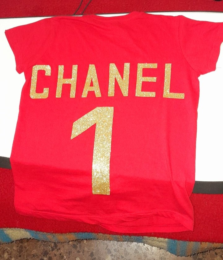 romanvegas2's tweet photo. Ya modifiqué "La Roja", para apoyar a nuestra @ChanelTerrero representante de #Espana en Eurovisión 2022😍Porque el día 14 de Mayo es la gran final de 
#EUROVISION y se celebrará en #Benidorm una Gran Fiesta Eurovisiva en la Plaza de la Hispanidad.🔝🔝🔝 
#BenidormFest https://t.co/2yuM64gL6C